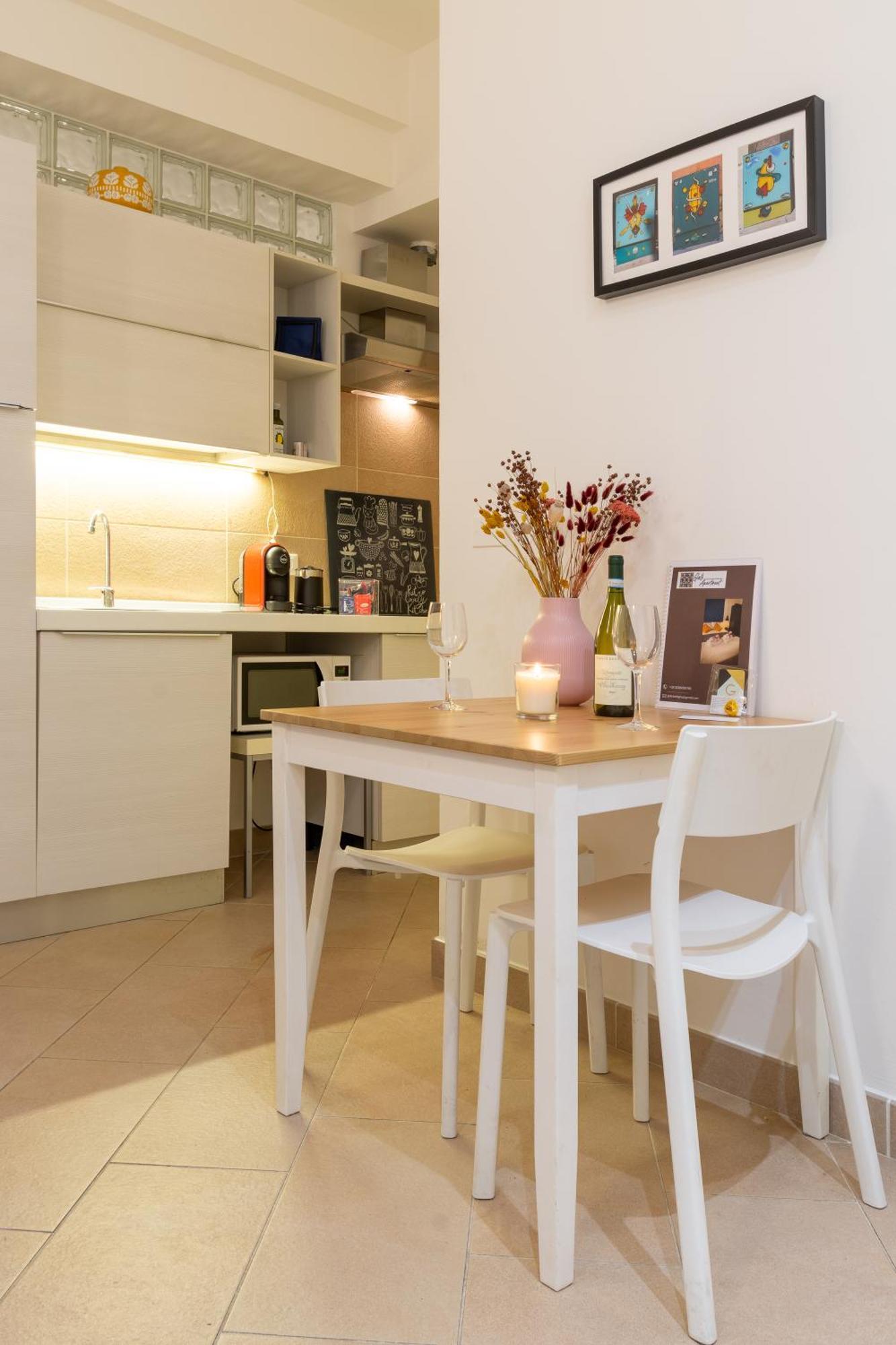 Gale Apartment Болоня Екстериор снимка