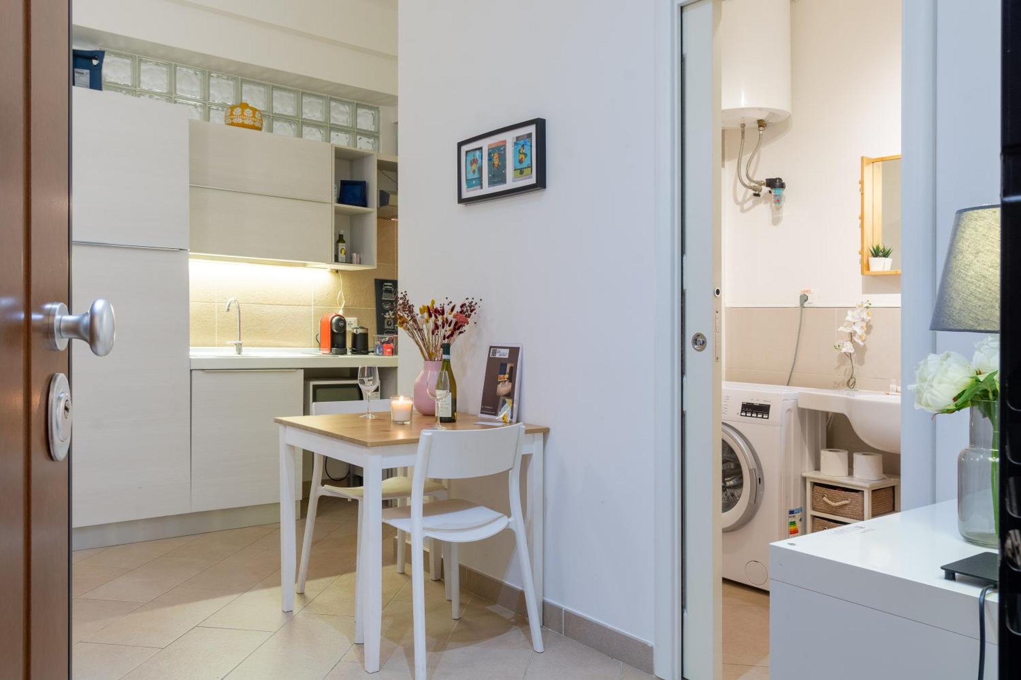 Gale Apartment Болоня Екстериор снимка